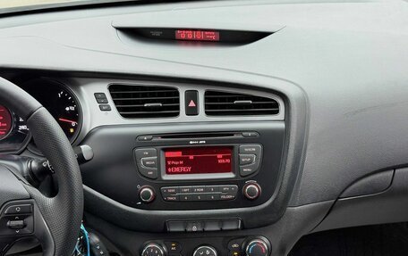 KIA cee'd III, 2013 год, 900 000 рублей, 18 фотография