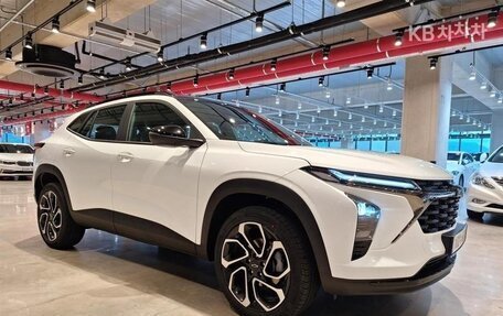 Chevrolet Trax, 2025 год, 1 910 000 рублей, 3 фотография