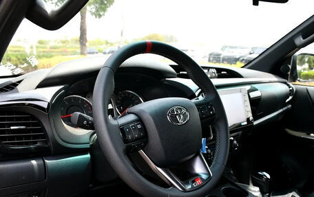 Toyota Hilux VIII, 2025 год, 10 024 000 рублей, 8 фотография