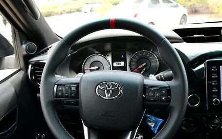 Toyota Hilux VIII, 2025 год, 10 024 000 рублей, 13 фотография