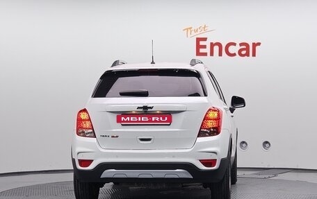 Chevrolet Trax, 2021 год, 1 100 000 рублей, 4 фотография