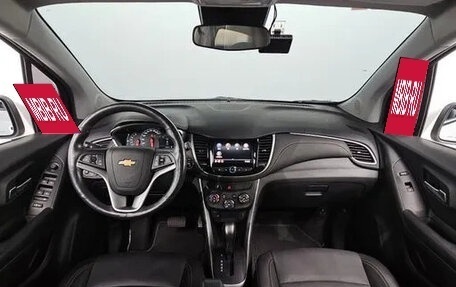 Chevrolet Trax, 2021 год, 1 100 000 рублей, 6 фотография