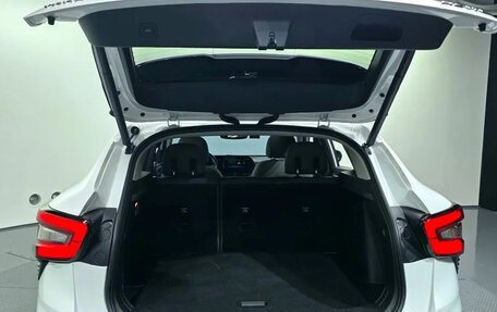Chevrolet Trax, 2023 год, 1 750 000 рублей, 6 фотография