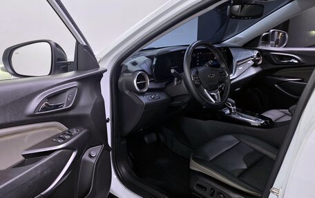 Chevrolet Trax, 2023 год, 1 750 000 рублей, 8 фотография