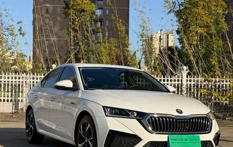 Skoda Octavia IV, 2022 год, 2 100 125 рублей, 2 фотография