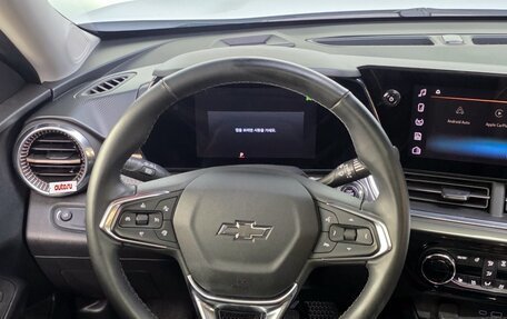 Chevrolet Trax, 2023 год, 1 750 000 рублей, 17 фотография