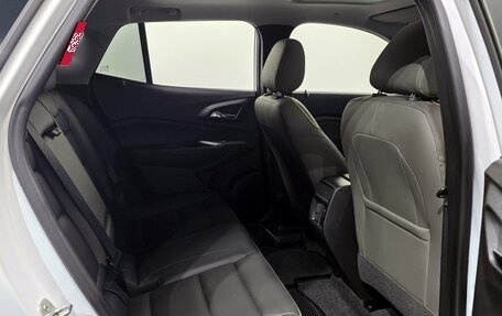 Chevrolet Trax, 2023 год, 1 750 000 рублей, 14 фотография