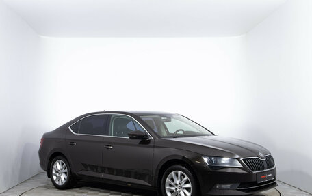 Skoda Superb III рестайлинг, 2017 год, 2 410 000 рублей, 3 фотография