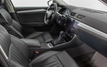 Skoda Superb III рестайлинг, 2017 год, 2 410 000 рублей, 9 фотография