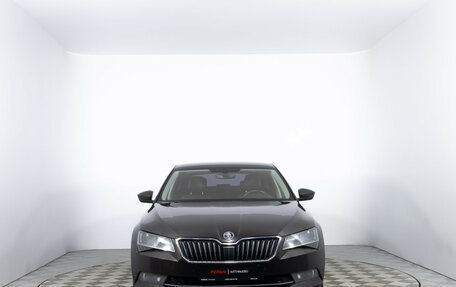 Skoda Superb III рестайлинг, 2017 год, 2 410 000 рублей, 2 фотография