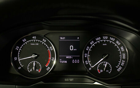 Skoda Superb III рестайлинг, 2017 год, 2 410 000 рублей, 12 фотография