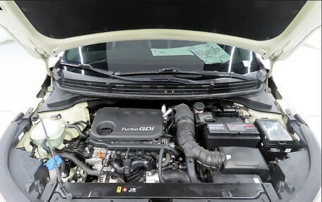 KIA Stonic, 2019 год, 1 300 202 рублей, 7 фотография