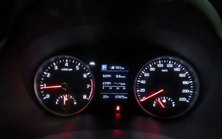 KIA Stonic, 2019 год, 1 300 202 рублей, 11 фотография