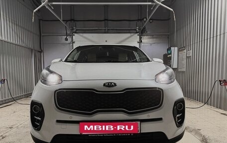 KIA Sportage IV рестайлинг, 2018 год, 1 800 000 рублей, 5 фотография