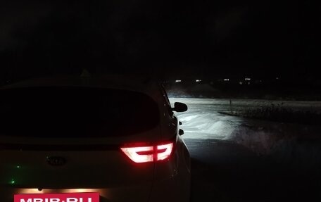 KIA Sportage IV рестайлинг, 2018 год, 1 800 000 рублей, 7 фотография