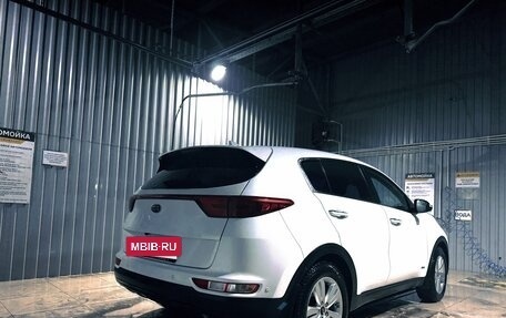 KIA Sportage IV рестайлинг, 2018 год, 1 800 000 рублей, 3 фотография