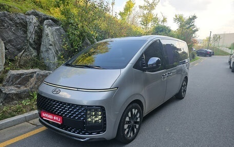 Hyundai Staria, 2024 год, 7 200 000 рублей, 1 фотография