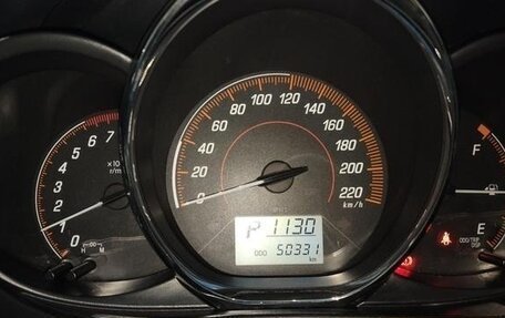 Toyota Yaris XP150 рестайлинг, 2021 год, 1 340 000 рублей, 10 фотография