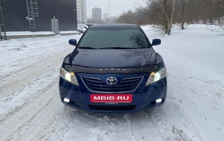 Toyota Camry, 2008 год, 970 000 рублей, 2 фотография