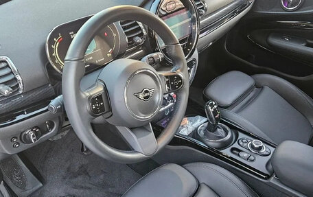 MINI Clubman, 2023 год, 2 550 000 рублей, 10 фотография