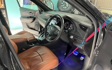 Toyota Harrier, 2019 год, 2 241 027 рублей, 12 фотография