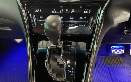 Toyota Harrier, 2019 год, 2 241 027 рублей, 21 фотография