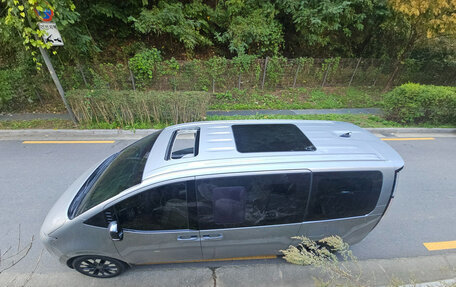 Hyundai Staria, 2024 год, 7 200 000 рублей, 2 фотография