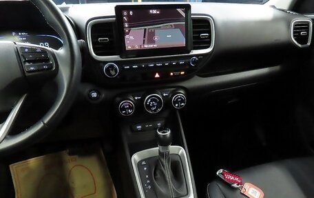 Hyundai Venue I, 2022 год, 1 820 000 рублей, 16 фотография