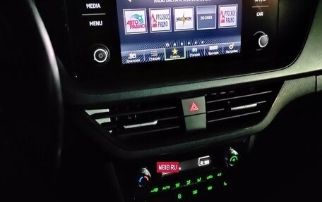 Skoda Rapid II, 2021 год, 1 700 000 рублей, 2 фотография