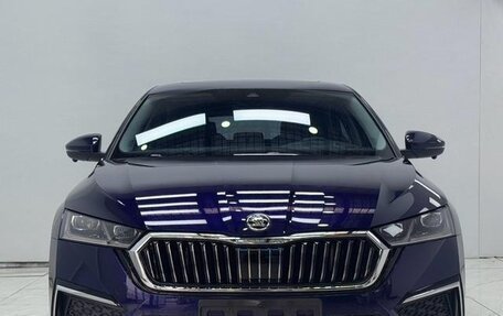 Skoda Octavia IV, 2022 год, 2 600 000 рублей, 2 фотография