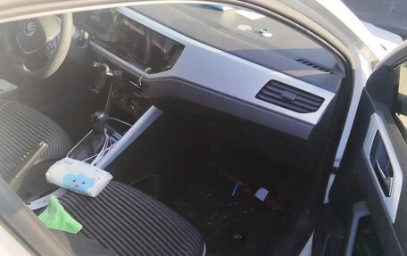 Volkswagen Polo, 2021 год, 1 200 000 рублей, 6 фотография