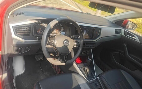 Volkswagen Polo, 2021 год, 1 200 000 рублей, 7 фотография