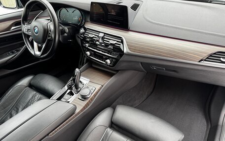 BMW 5 серия, 2017 год, 3 650 000 рублей, 11 фотография