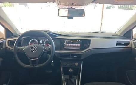 Volkswagen Polo, 2021 год, 1 200 000 рублей, 7 фотография