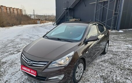 Hyundai Solaris II рестайлинг, 2014 год, 1 100 000 рублей, 1 фотография