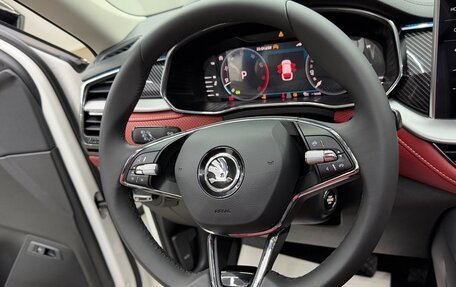 Skoda Kodiaq I, 2024 год, 4 400 000 рублей, 36 фотография