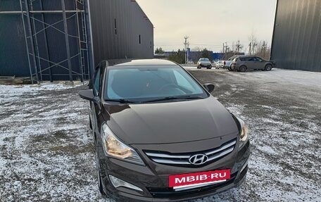 Hyundai Solaris II рестайлинг, 2014 год, 1 100 000 рублей, 2 фотография