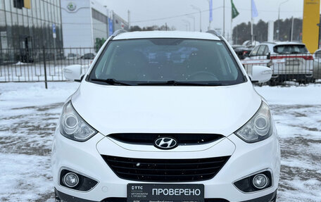 Hyundai ix35 I рестайлинг, 2013 год, 1 370 000 рублей, 2 фотография