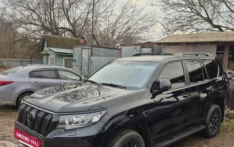 Toyota Land Cruiser Prado 150 рестайлинг 2, 2019 год, 4 200 000 рублей, 4 фотография