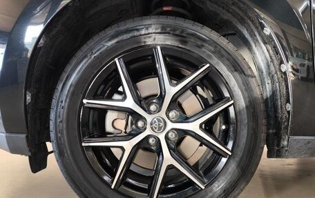 Toyota Harrier, 2017 год, 2 500 000 рублей, 13 фотография