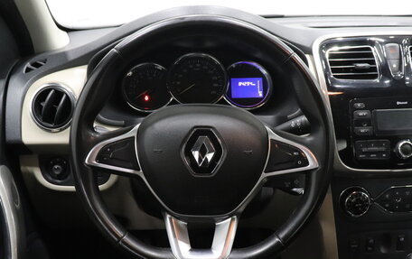 Renault Logan II, 2018 год, 893 000 рублей, 8 фотография