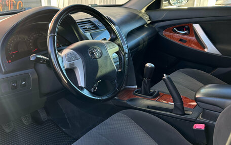 Toyota Camry, 2008 год, 1 180 000 рублей, 9 фотография