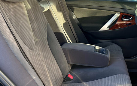 Toyota Camry, 2008 год, 1 180 000 рублей, 11 фотография