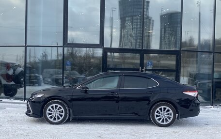 Toyota Camry, 2021 год, 3 050 000 рублей, 21 фотография