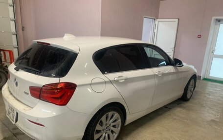BMW 1 серия, 2016 год, 1 850 000 рублей, 2 фотография