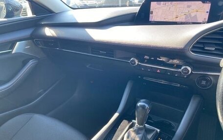 Mazda 3, 2022 год, 1 810 000 рублей, 12 фотография