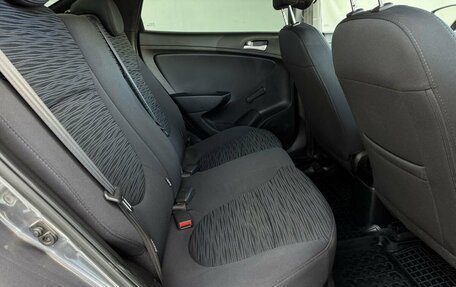 Hyundai Solaris II рестайлинг, 2015 год, 1 094 000 рублей, 12 фотография