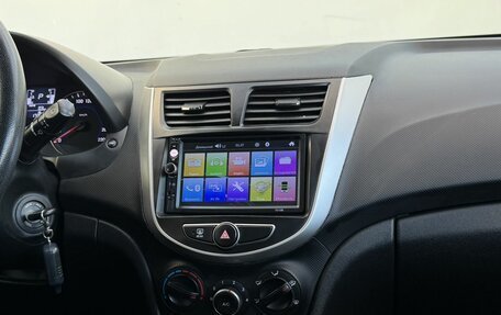 Hyundai Solaris II рестайлинг, 2015 год, 1 094 000 рублей, 16 фотография