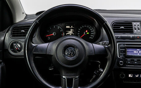 Volkswagen Polo VI (EU Market), 2015 год, 920 000 рублей, 18 фотография