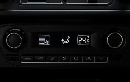 Volkswagen Polo VI (EU Market), 2015 год, 920 000 рублей, 22 фотография